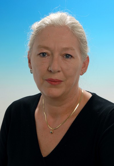 Anita Holzer-Massong. Anita Holzer-Massong.