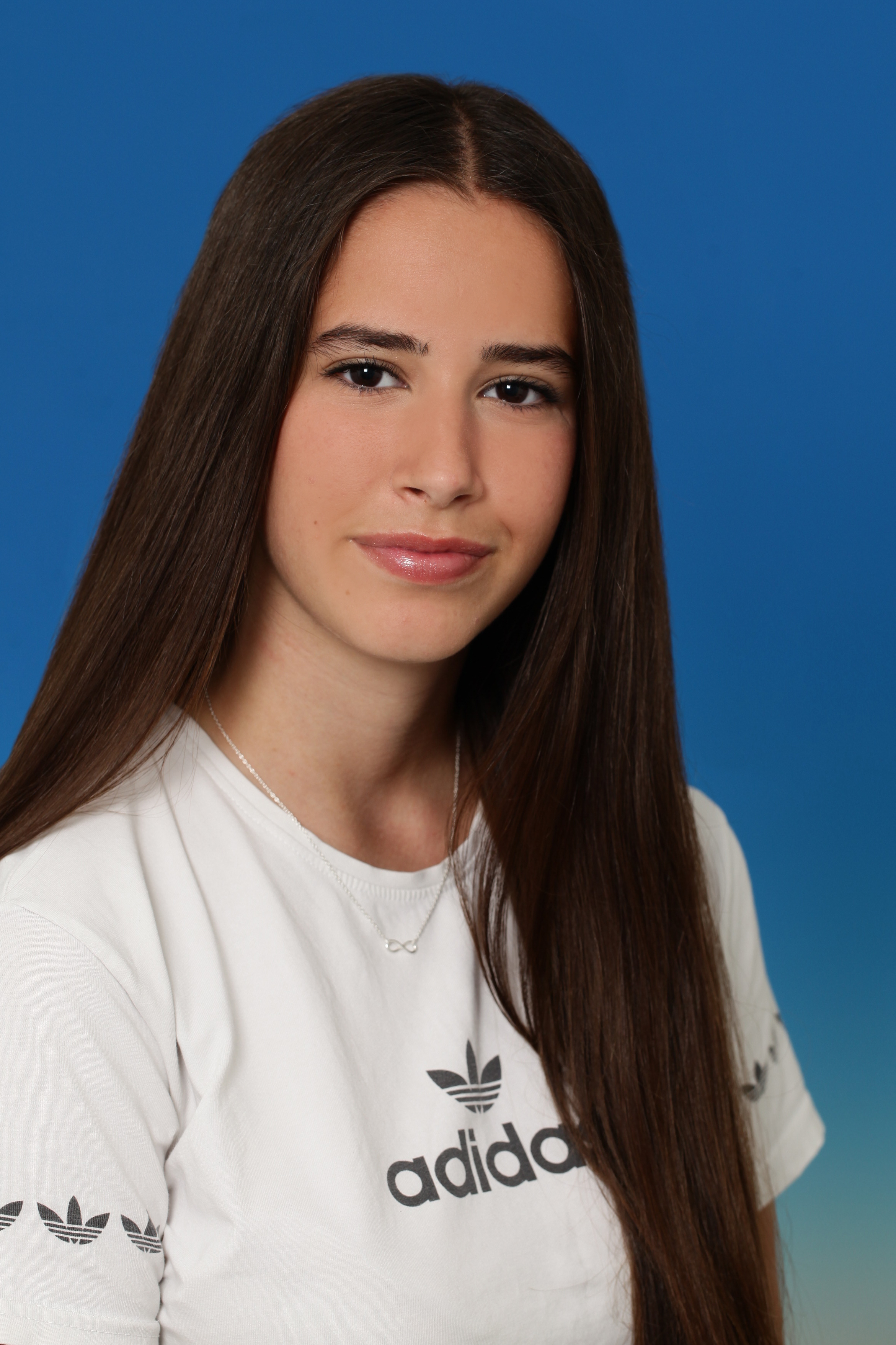 Alesia Hysenaj. Alesia Hysenaj.